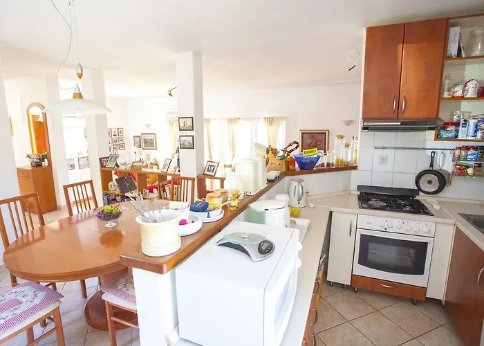 Dario * Μακάρσκα